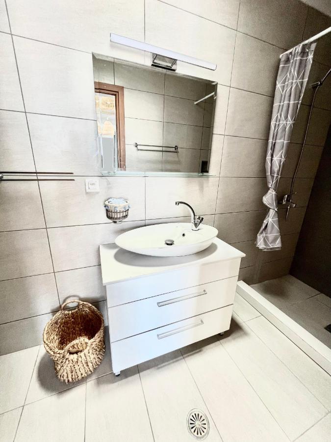 Vaso Beach Front Villa Ialysos  Ngoại thất bức ảnh