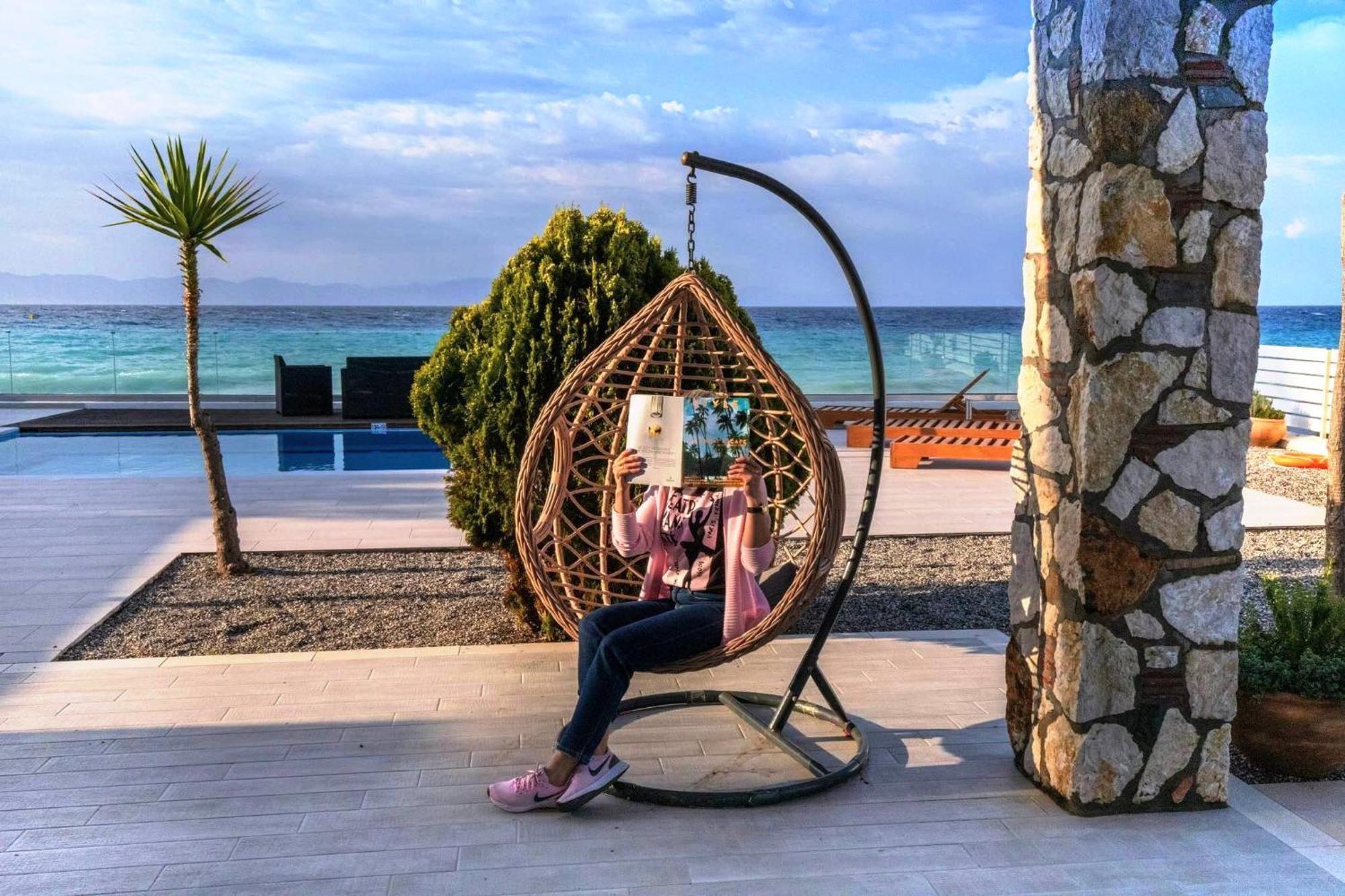 Vaso Beach Front Villa Ialysos  Ngoại thất bức ảnh